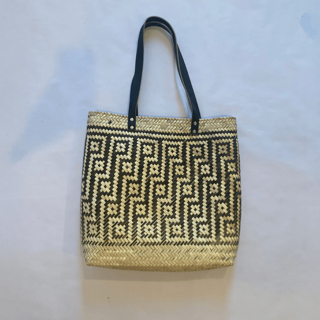 Petate palm bag