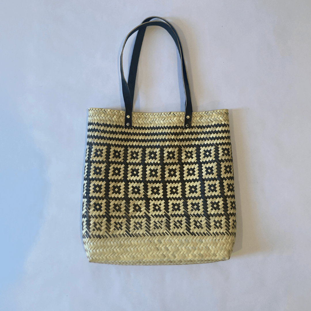 Petate palm bag